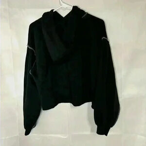 Womens size small Levi’s brand crop hoody sweatshirt, #